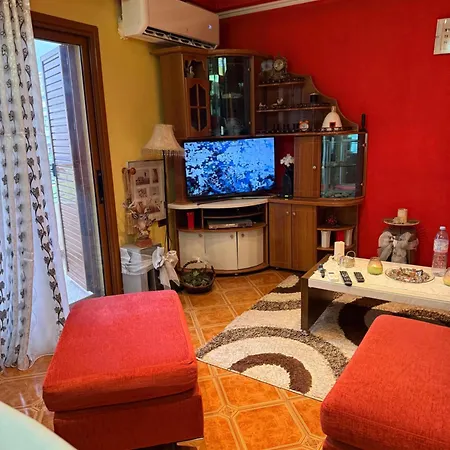 Kristo Apartment Gjirokastër